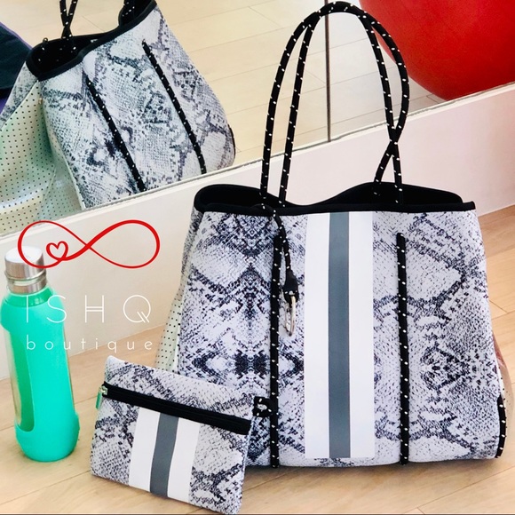 Abby, Trapeze Neoprene Tote Bag Gym bag beach bag - Picture 5 of 8